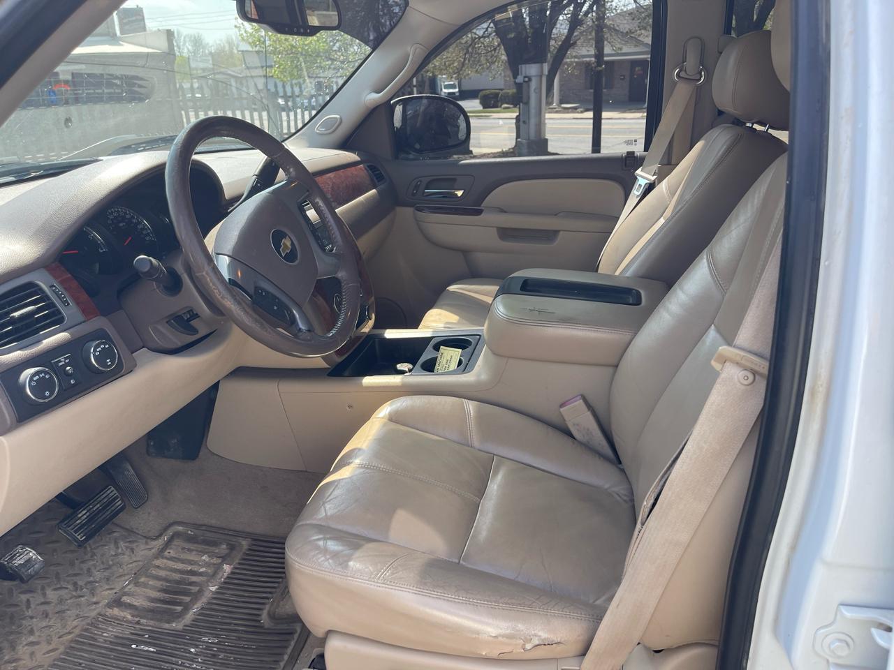 Chevrolet Silverado 1500 4WD Crew Cab 143.5" LTZ 2011