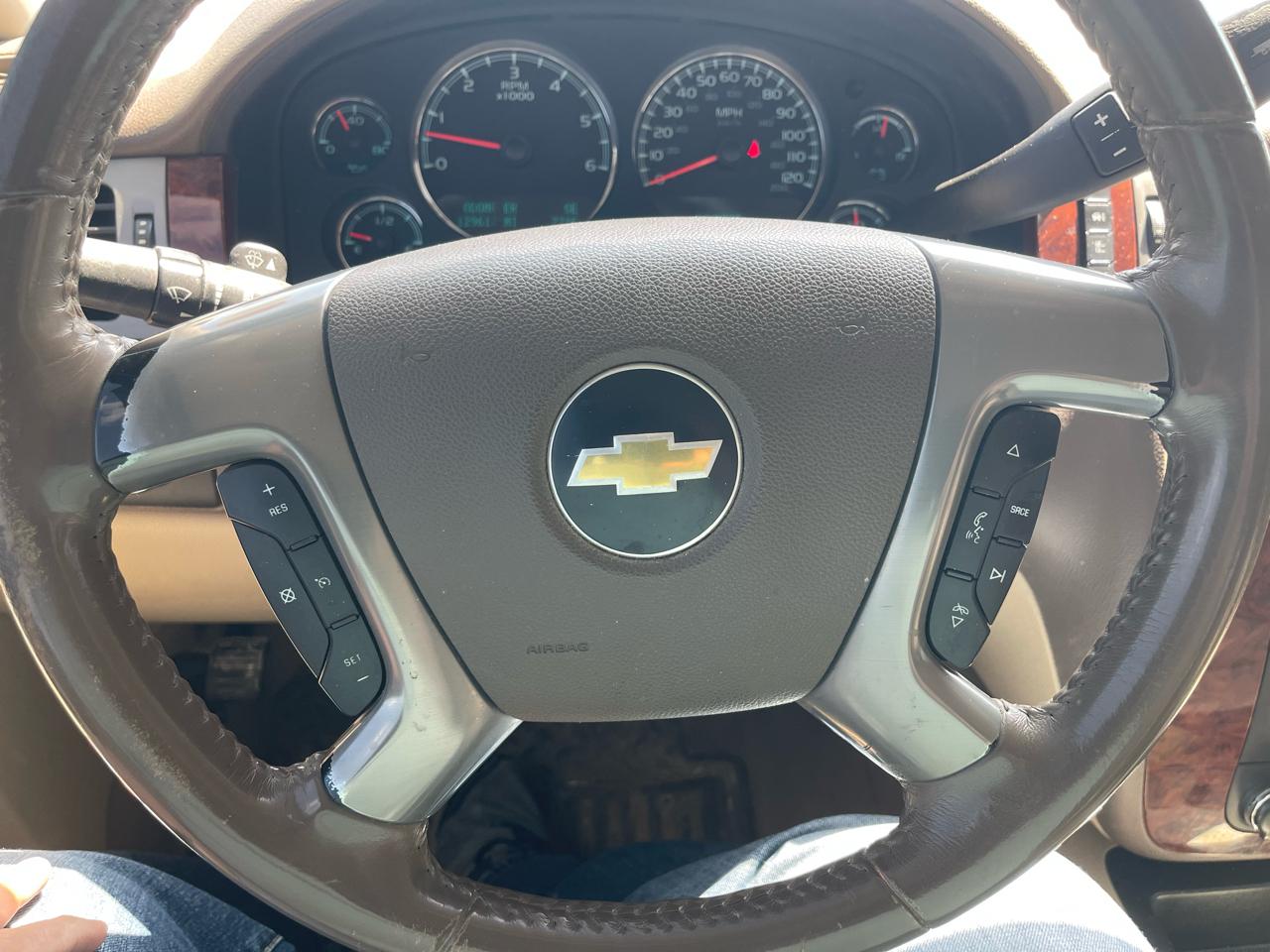 Chevrolet Silverado 1500 4WD Crew Cab 143.5" LTZ 2011