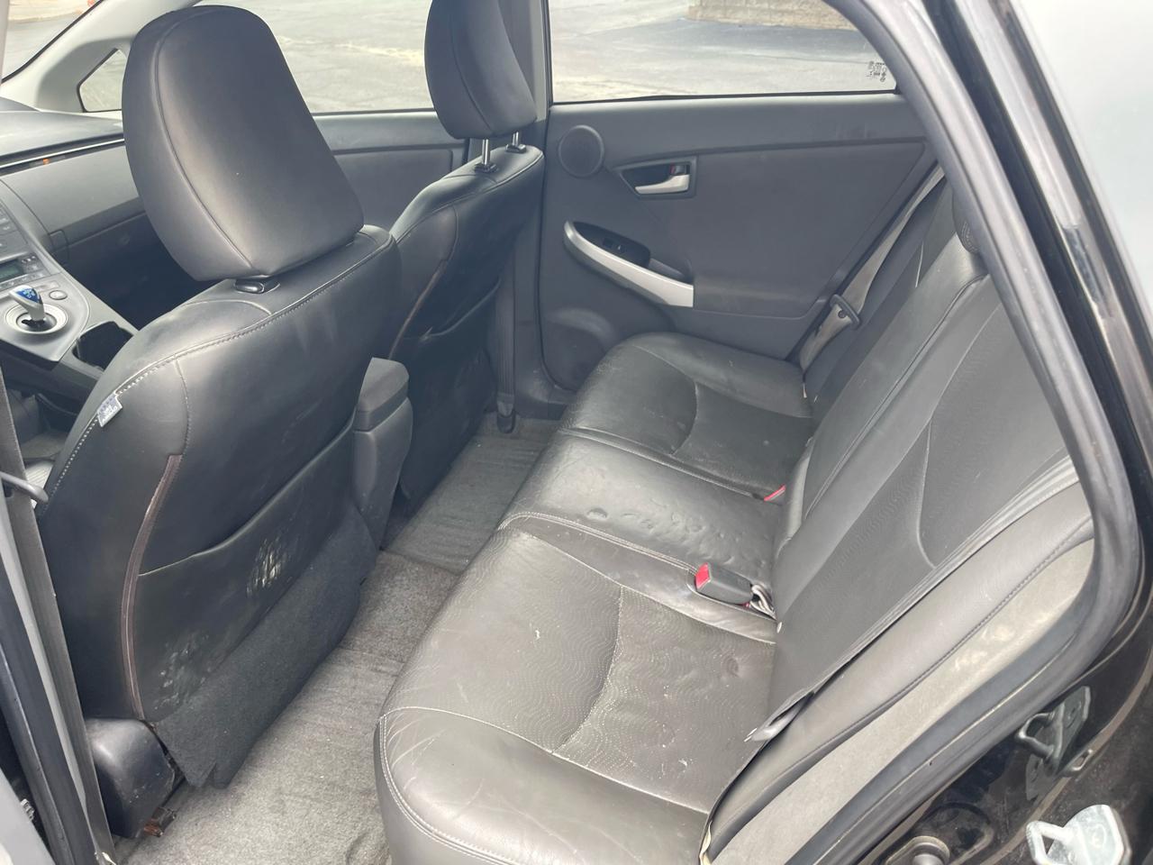 Toyota Prius Prius V 2010