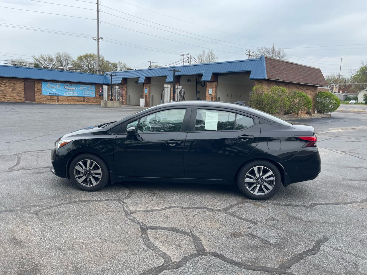 Nissan Versa SV 2020