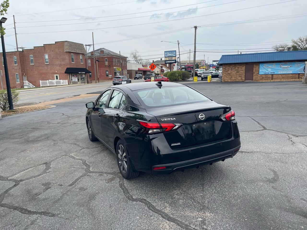 Nissan Versa SV 2020
