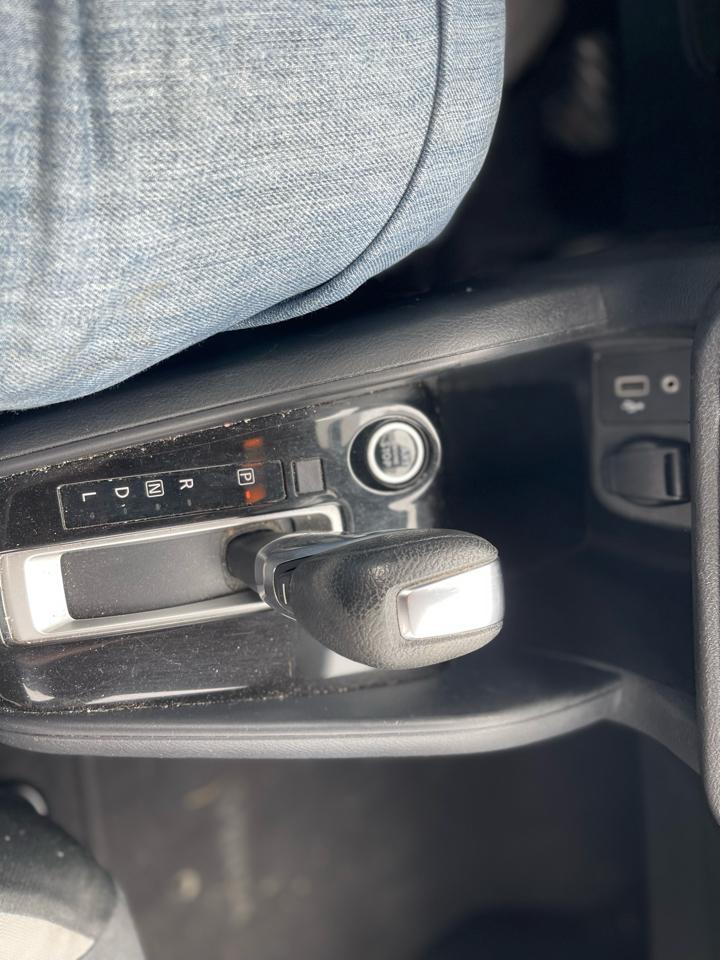 Nissan Versa SV 2020