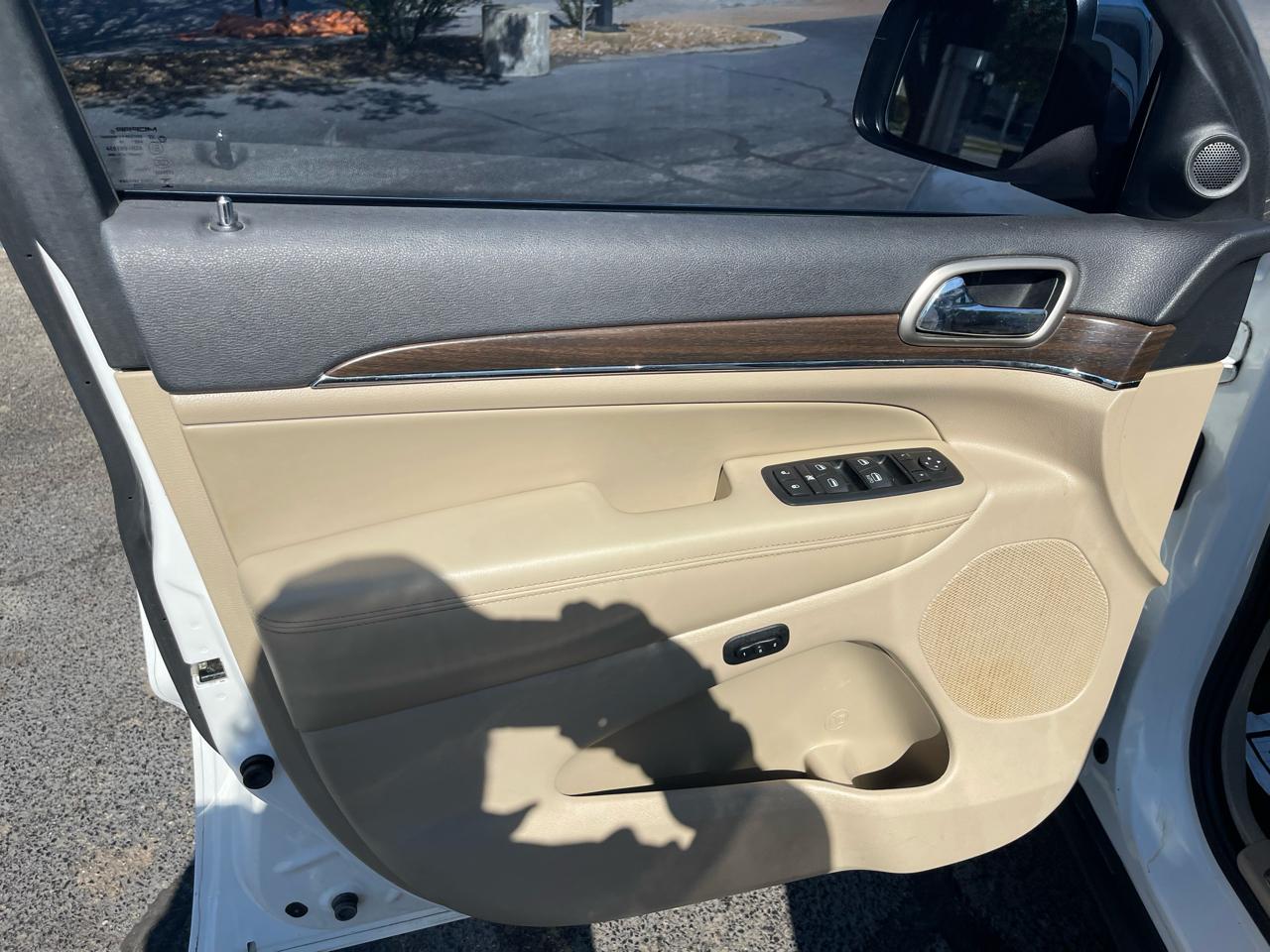 Jeep Grand Cherokee Limited 4WD 2015