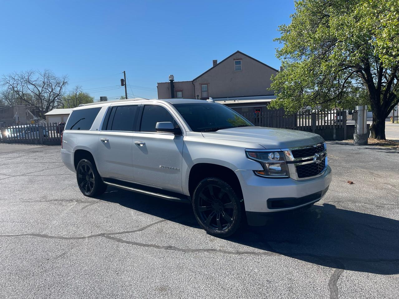 Chevrolet Suburban LT 2WD 2017
