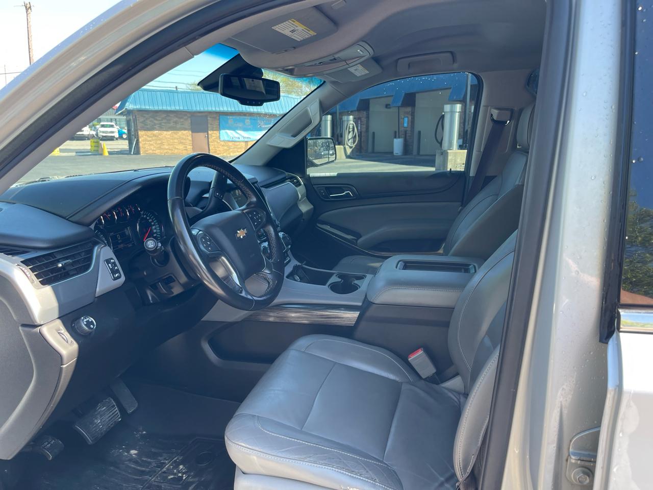 Chevrolet Suburban LT 2WD 2017