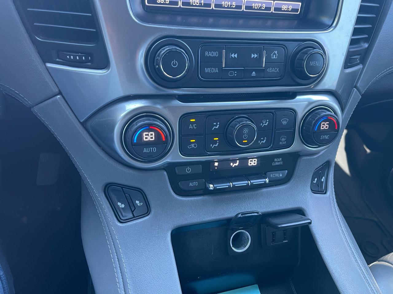 Chevrolet Suburban LT 2WD 2017