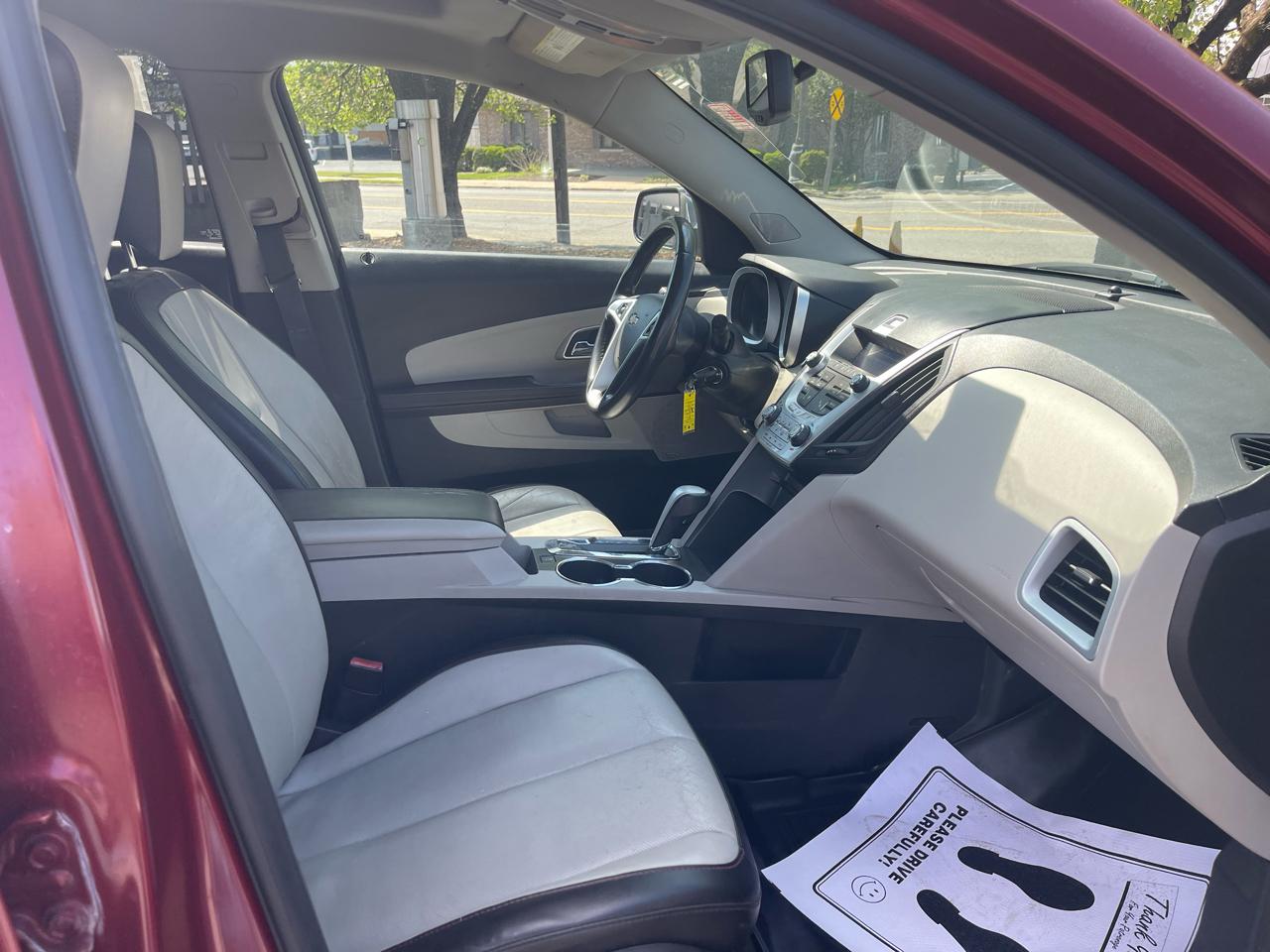 Chevrolet Equinox LTZ 2WD 2011