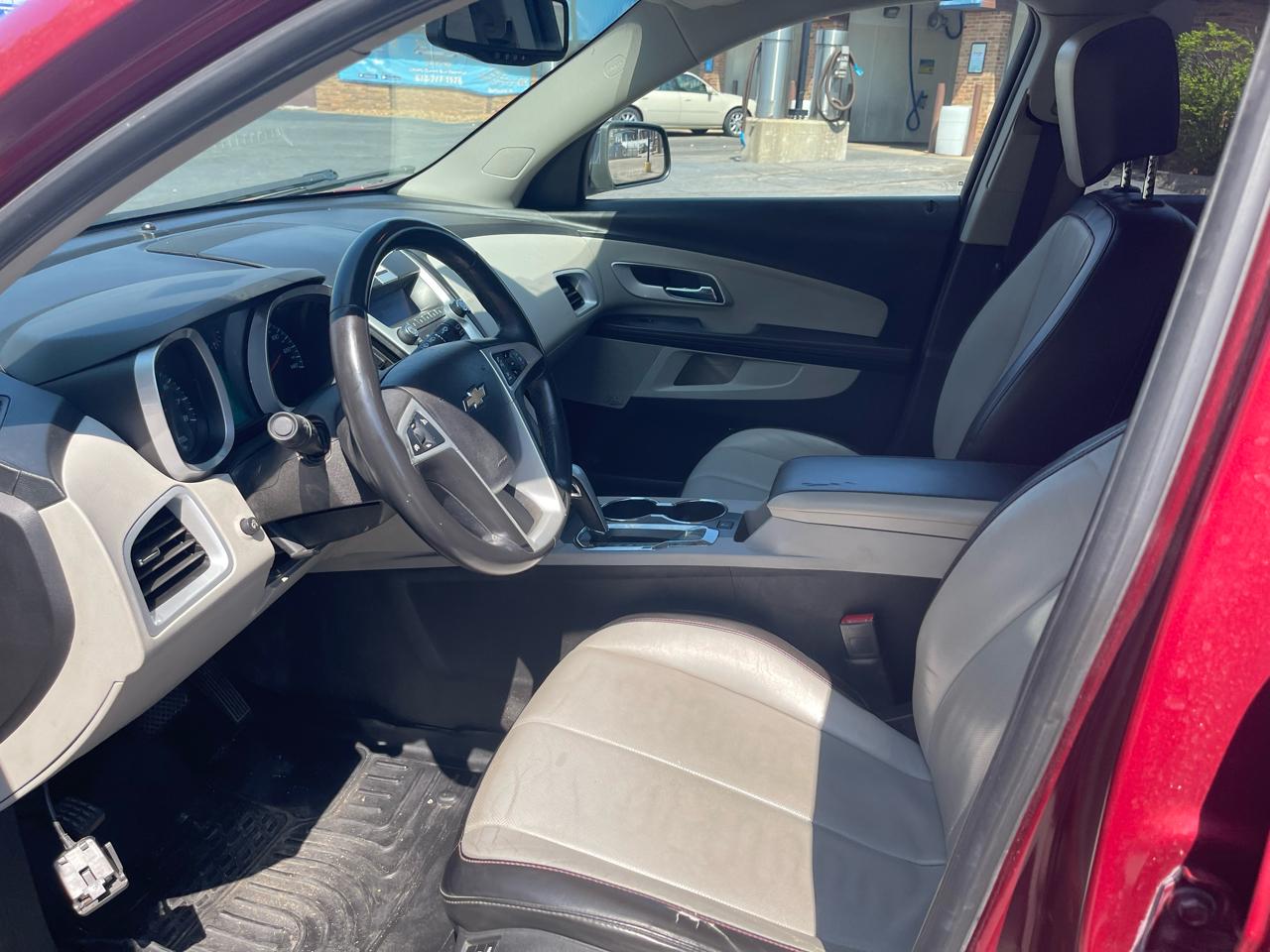 Chevrolet Equinox LTZ 2WD 2011