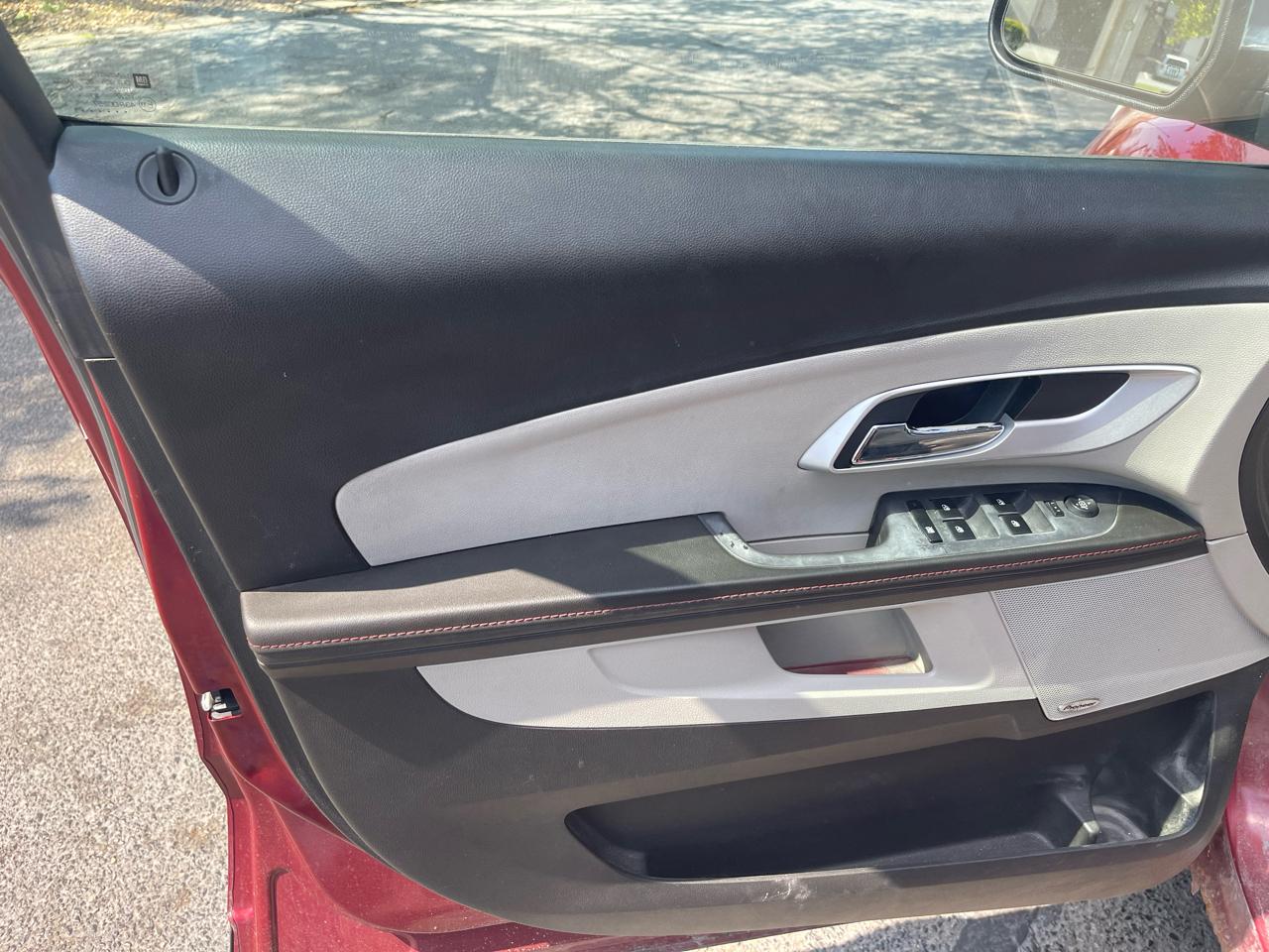 Chevrolet Equinox LTZ 2WD 2011