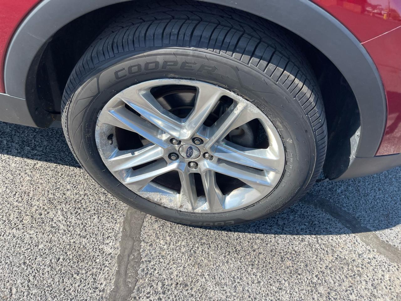 Ford Explorer 4WD 4dr V6 XLT 2016