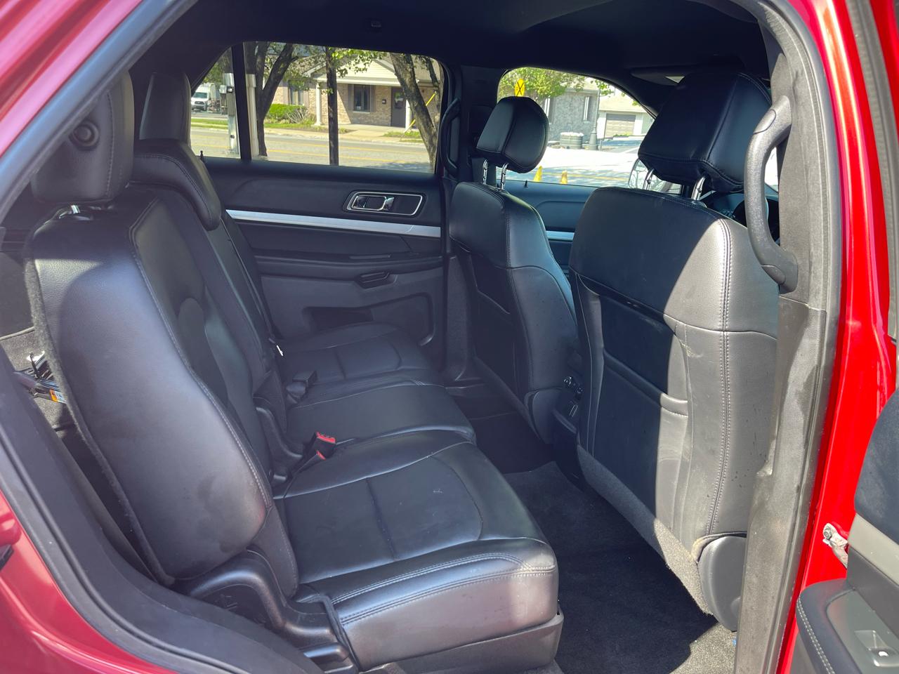 Ford Explorer 4WD 4dr V6 XLT 2016