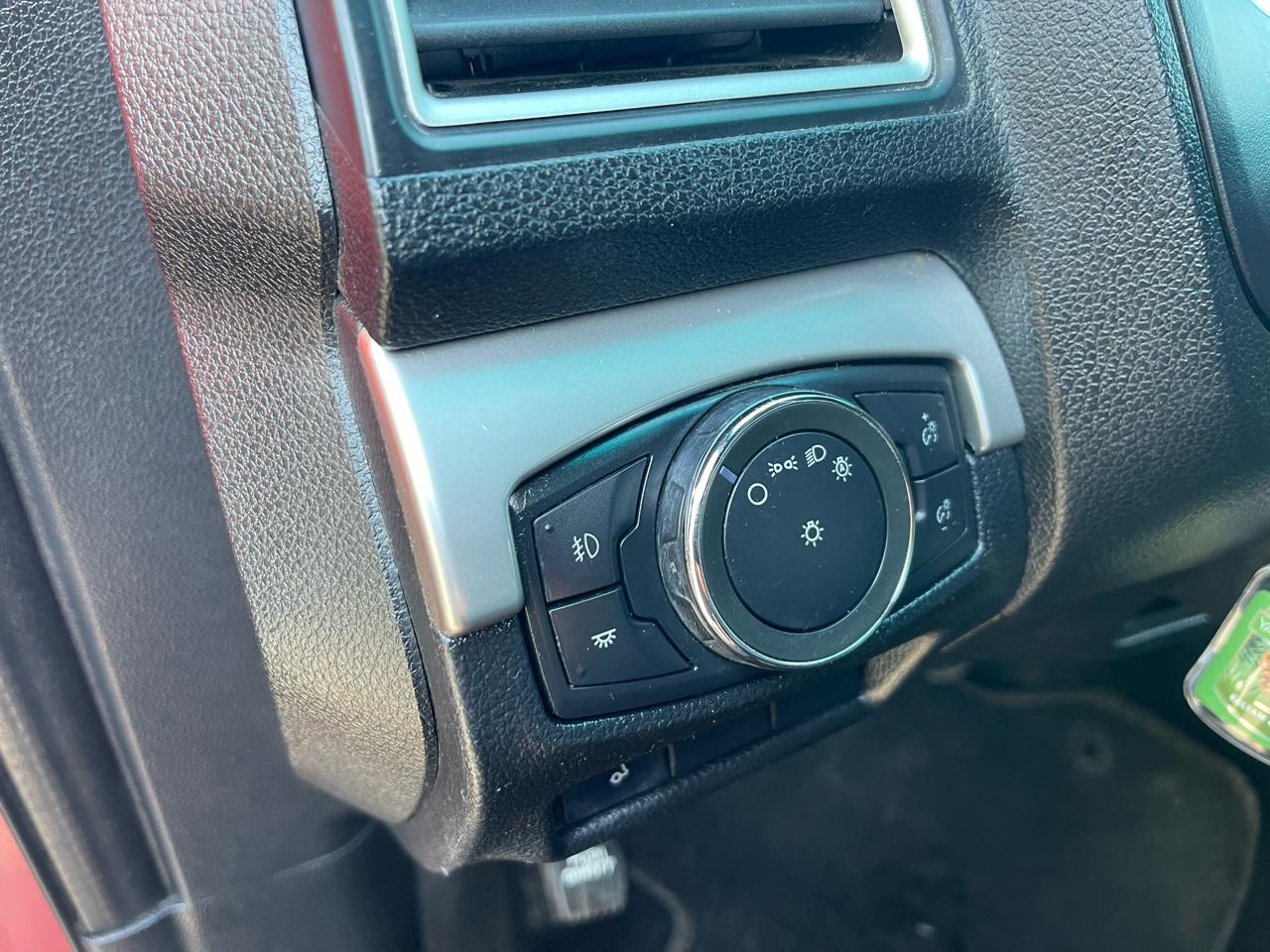 Ford Explorer 4WD 4dr V6 XLT 2016