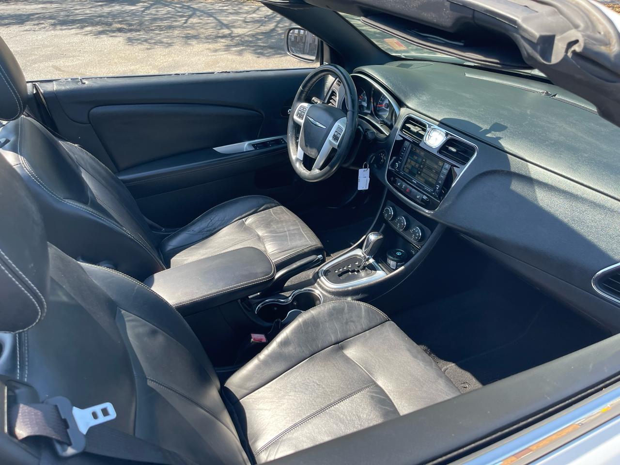 Chrysler 200 Limited Convertible 2014