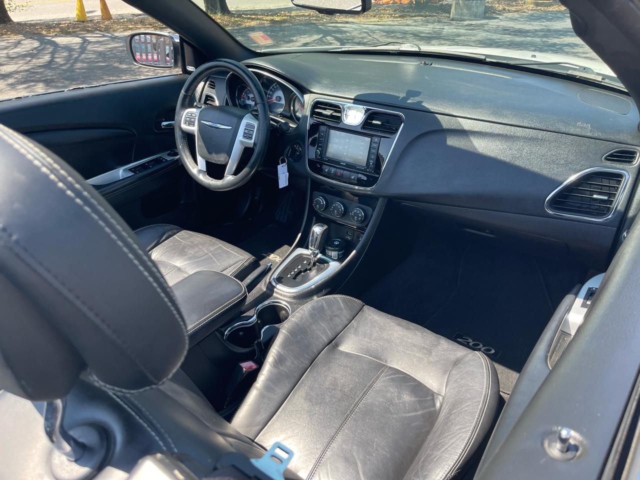 Chrysler 200 Limited Convertible 2014