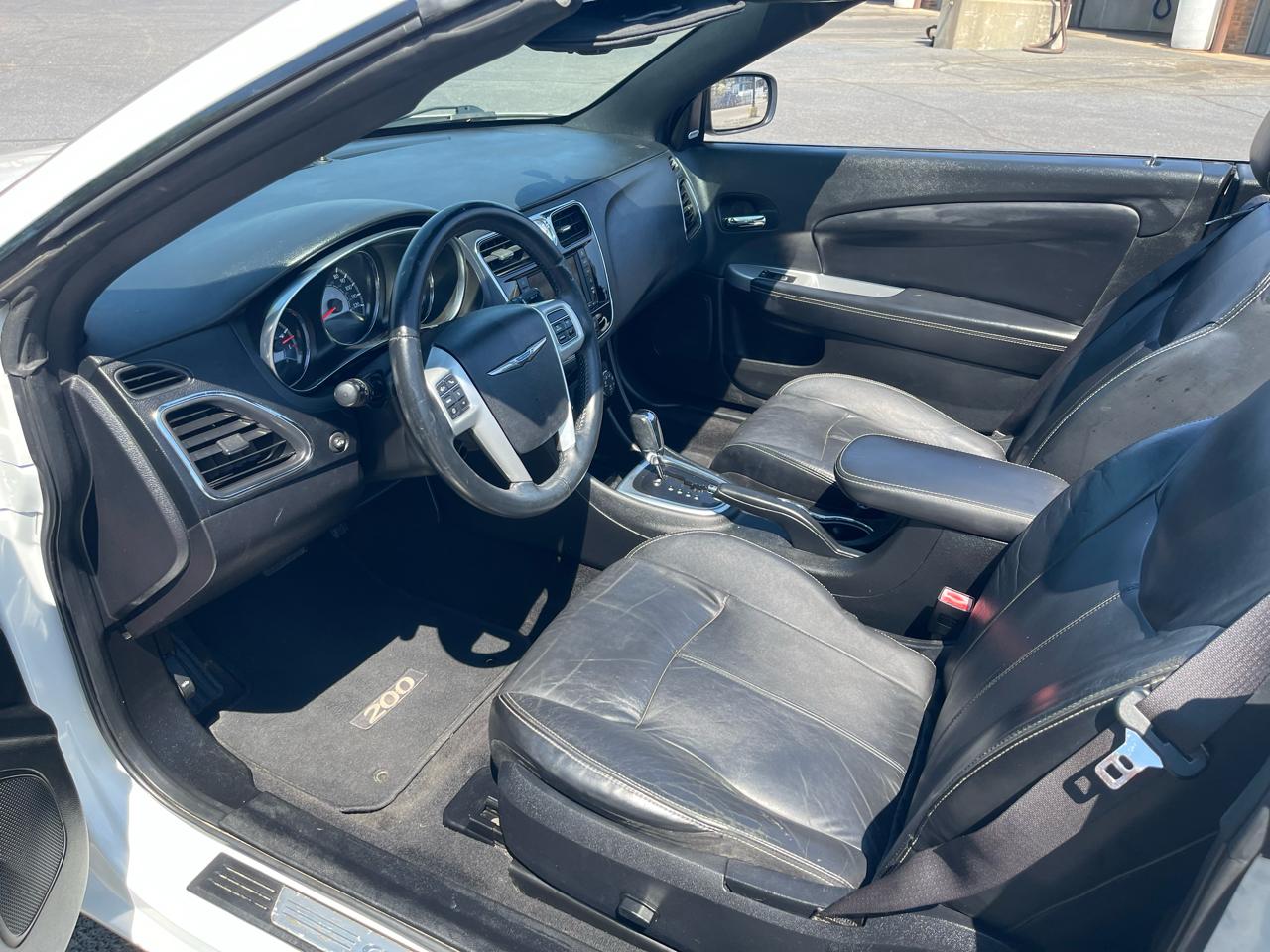 Chrysler 200 Limited Convertible 2014