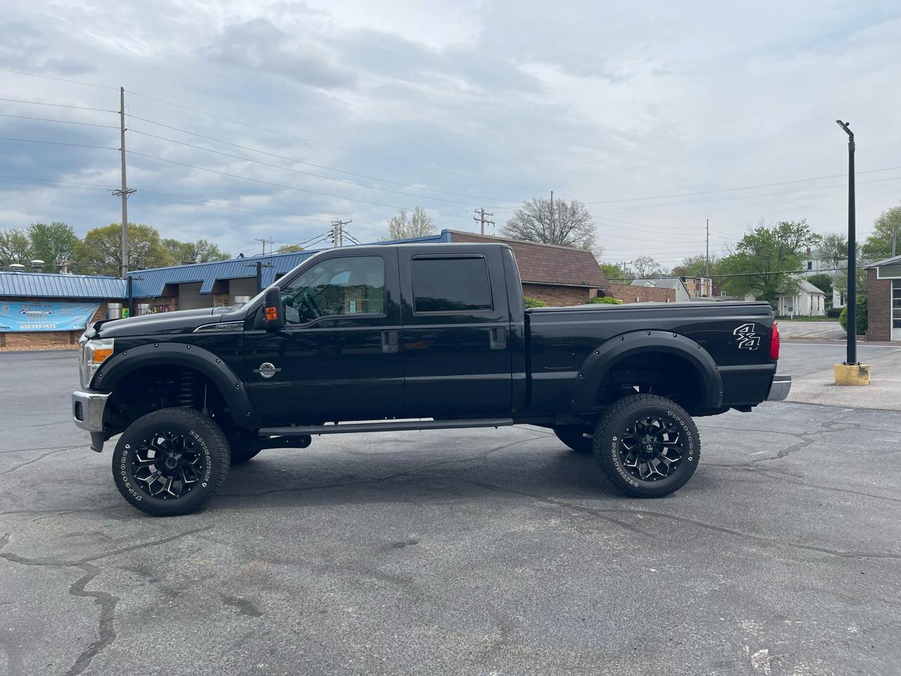 Ford F-250 SD XLT Crew Cab Short Bed 4WD 2015