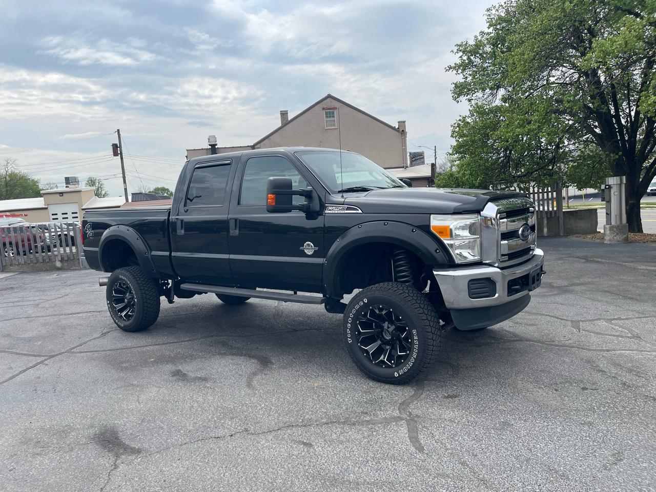 Ford F-250 SD XLT Crew Cab Short Bed 4WD 2015