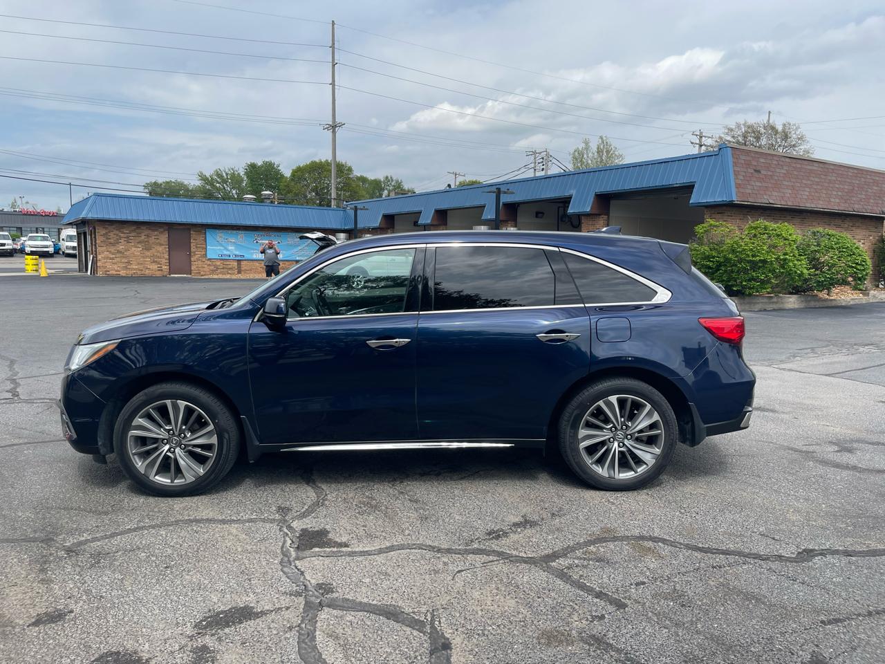 Acura MDX SH-AWD 9-Spd AT w/Tech Package 2017