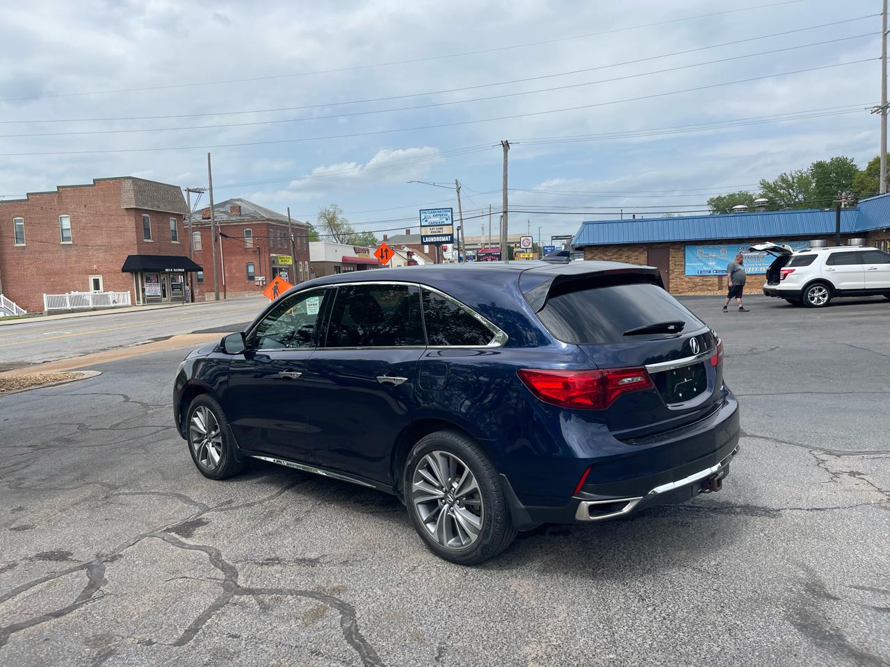 Acura MDX SH-AWD 9-Spd AT w/Tech Package 2017