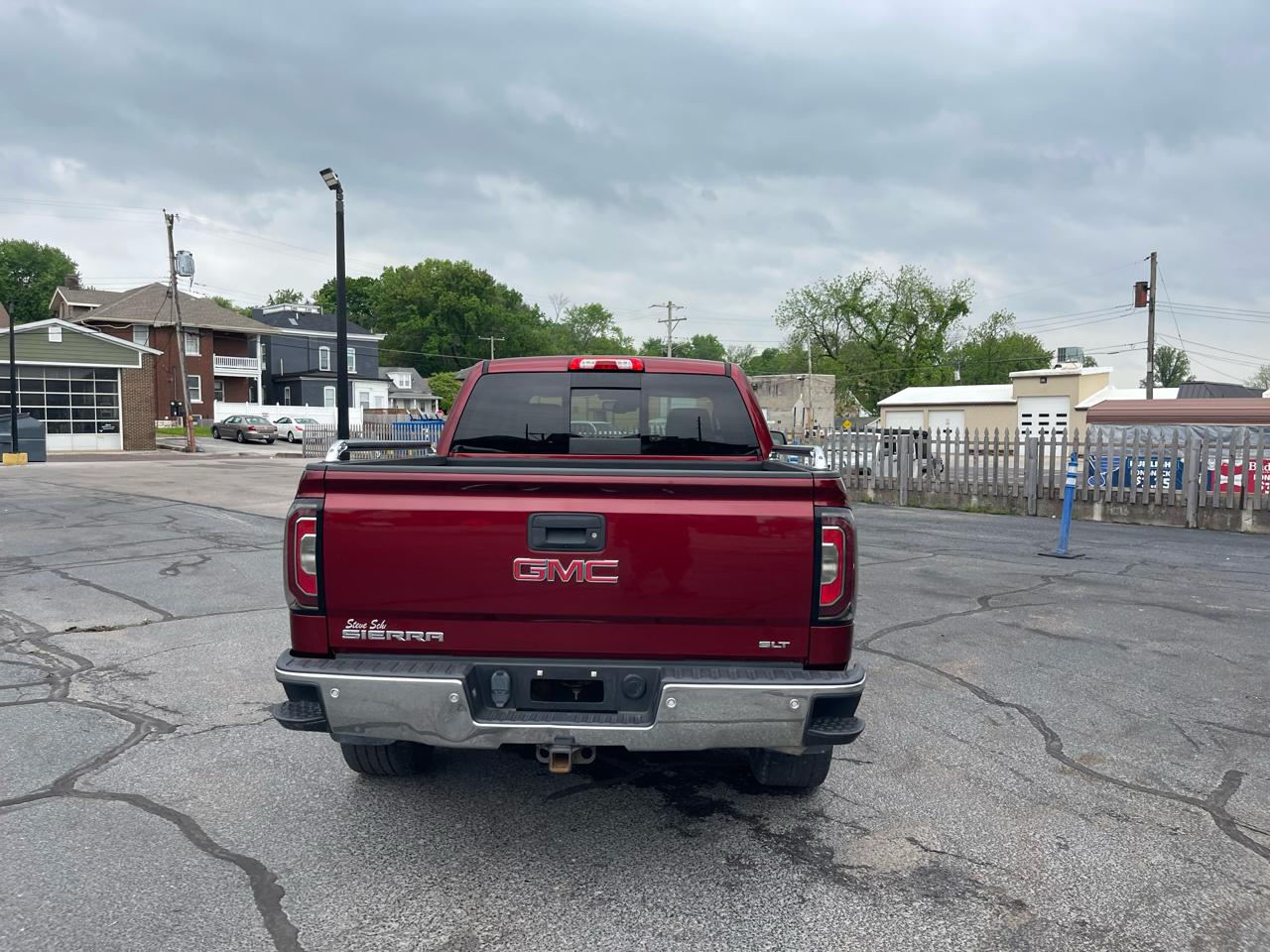 GMC Sierra 1500 4WD Crew Cab 143.5" SLT 2017