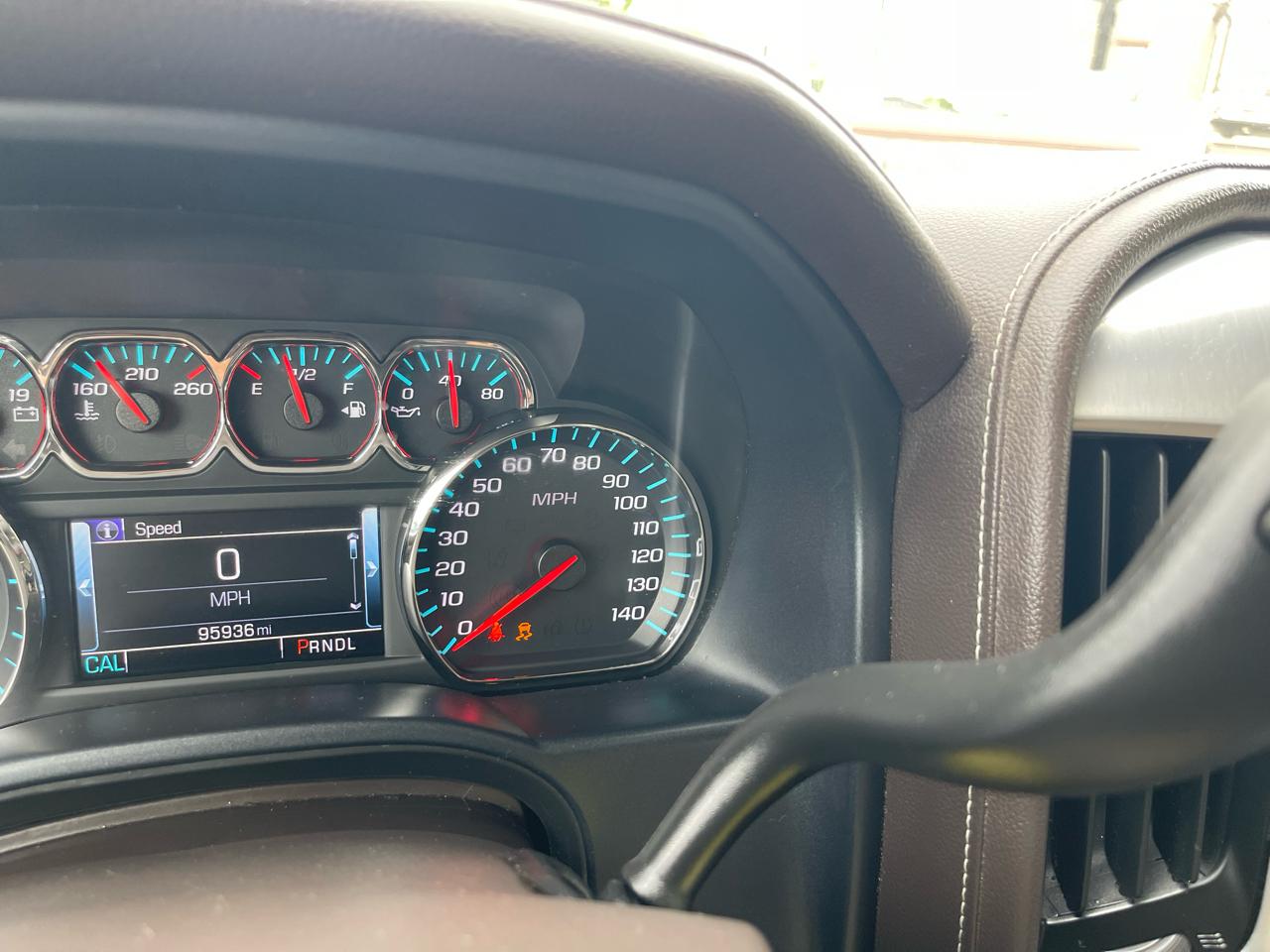 GMC Sierra 1500 4WD Crew Cab 143.5" SLT 2017