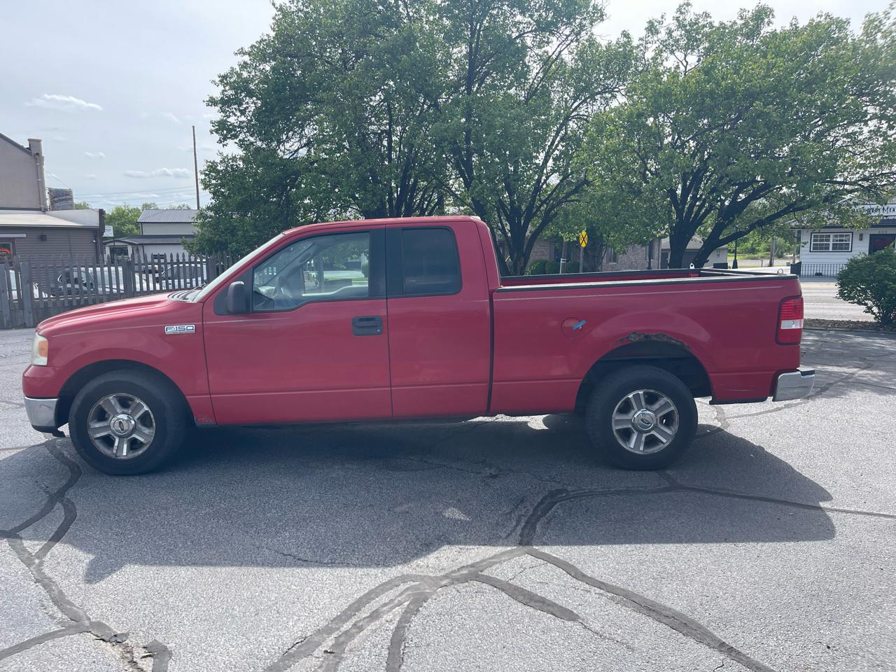Ford F-150 2WD SuperCab 145" XLT 2005