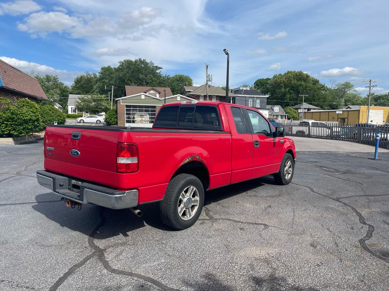 Ford F-150 2WD SuperCab 145" XLT 2005