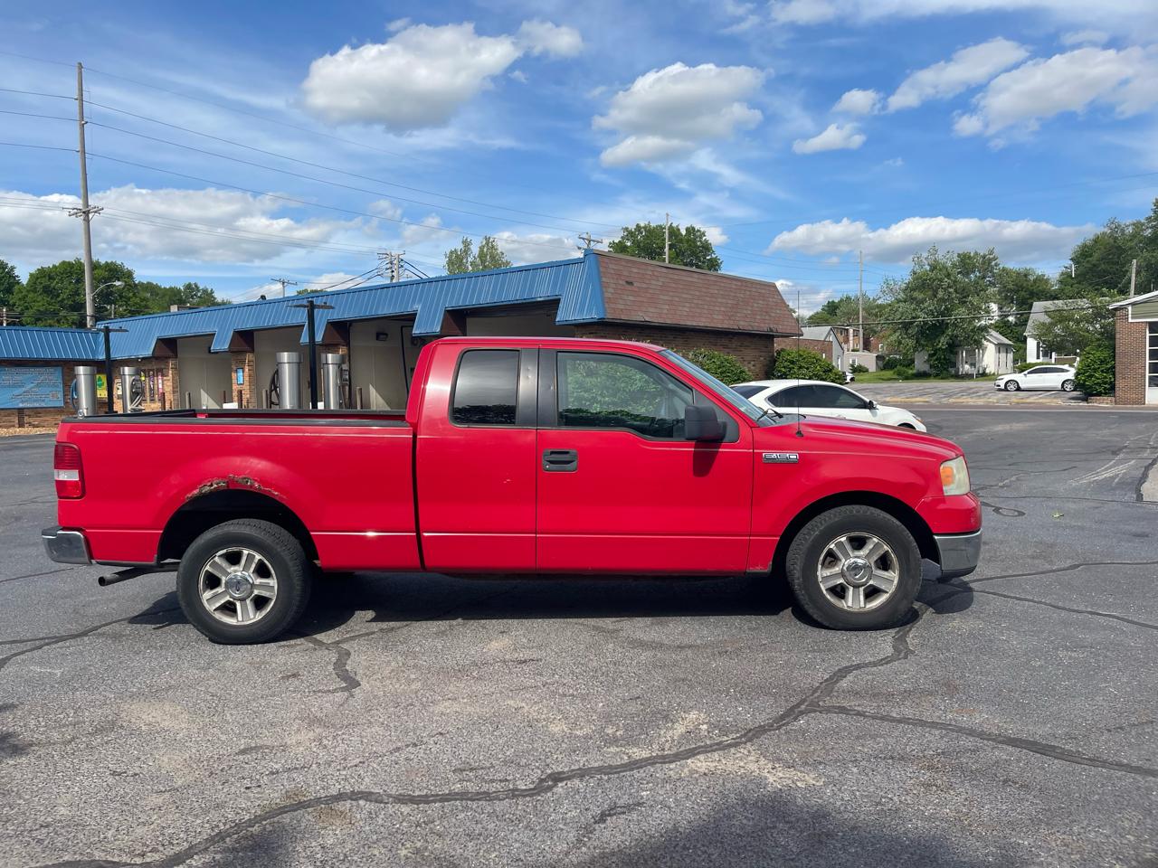 Ford F-150 2WD SuperCab 145" XLT 2005