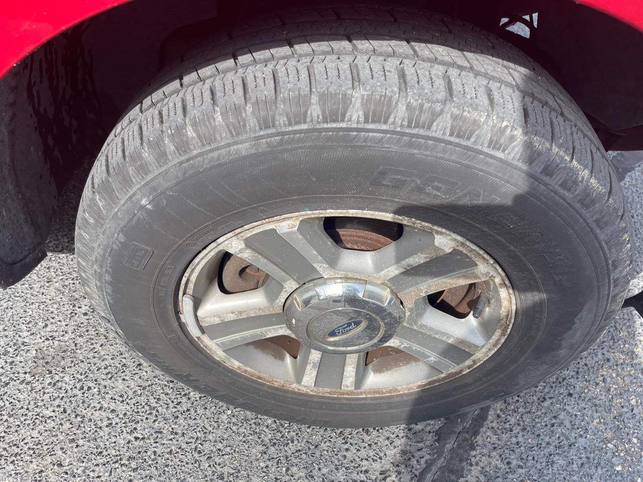 Ford F-150 2WD SuperCab 145" XLT 2005