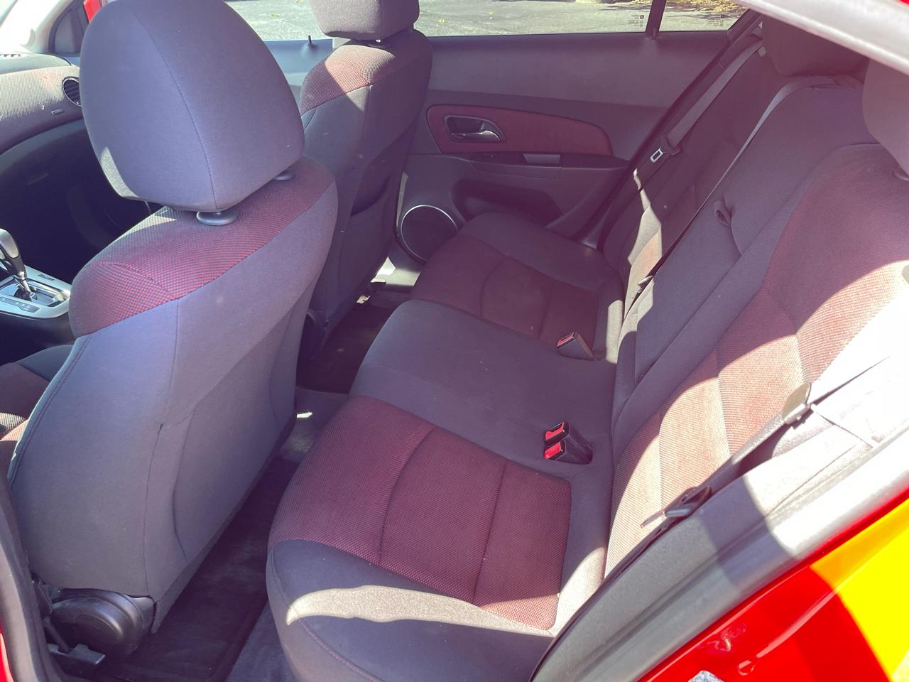 Chevrolet Cruze 1LT 2012