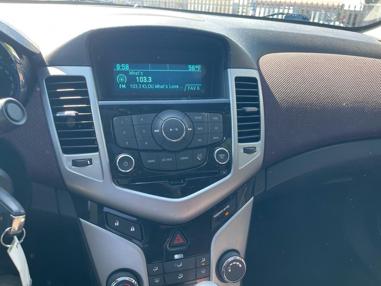 Chevrolet Cruze 1LT 2012