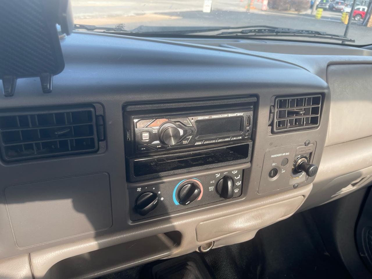 Ford F-250 SD XL 2WD 2001