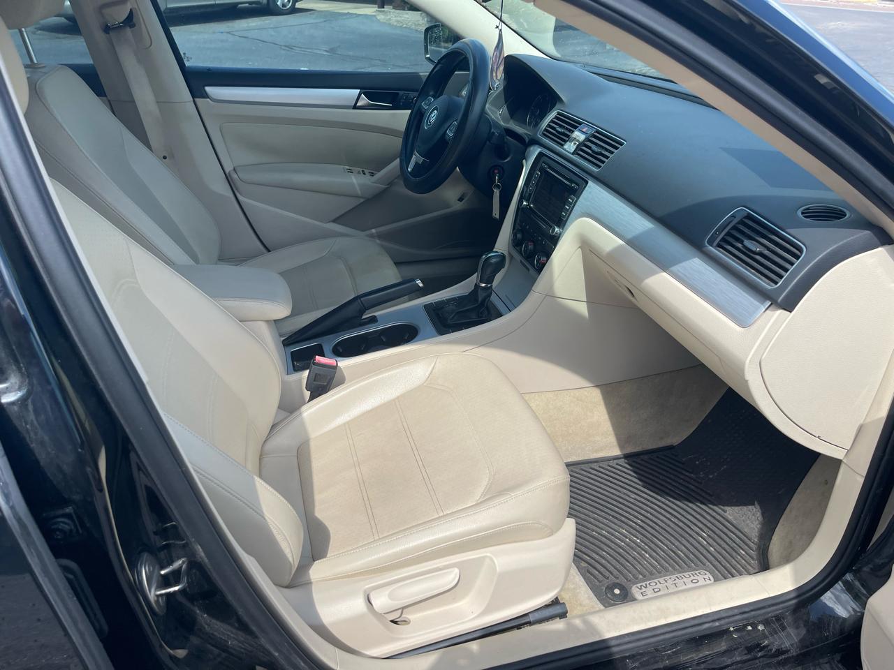 Volkswagen Passat 2.0L TDI SEL Premium 2013