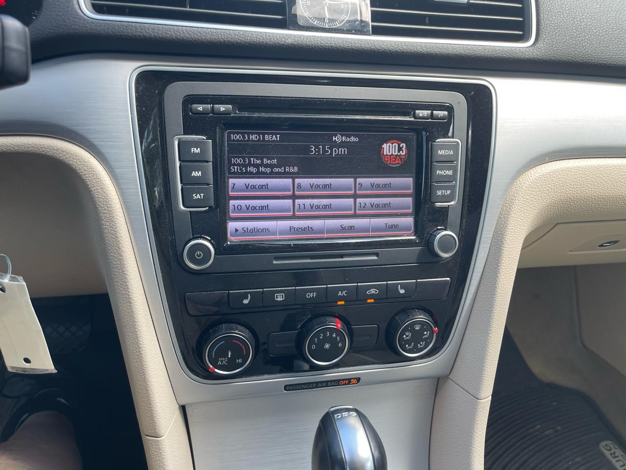 Volkswagen Passat 2.0L TDI SEL Premium 2013