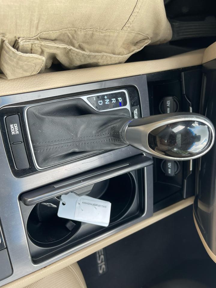Hyundai Genesis 3.8L 2015