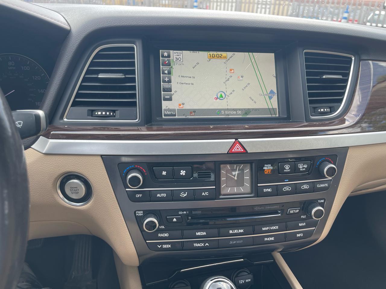 Hyundai Genesis 3.8L 2015