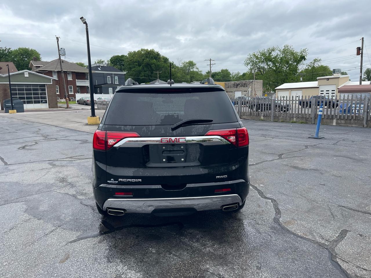GMC Acadia Denali AWD 2019
