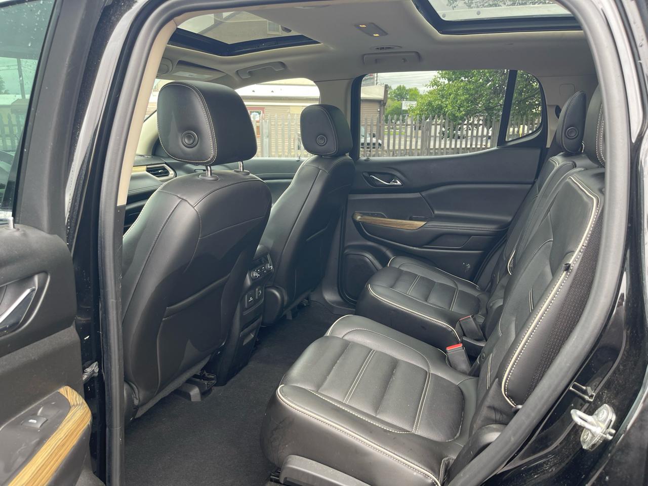 GMC Acadia Denali AWD 2019