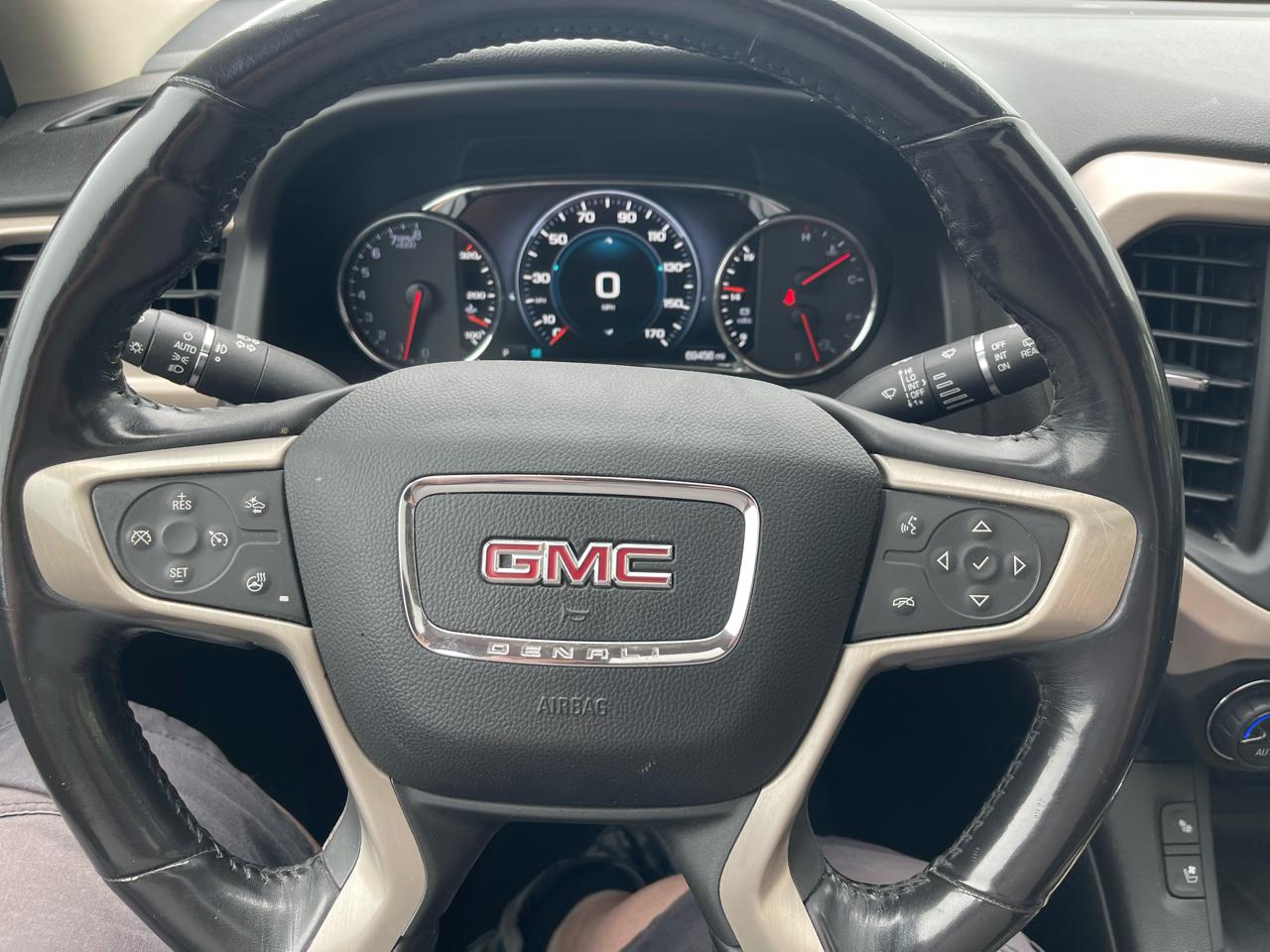 GMC Acadia Denali AWD 2019