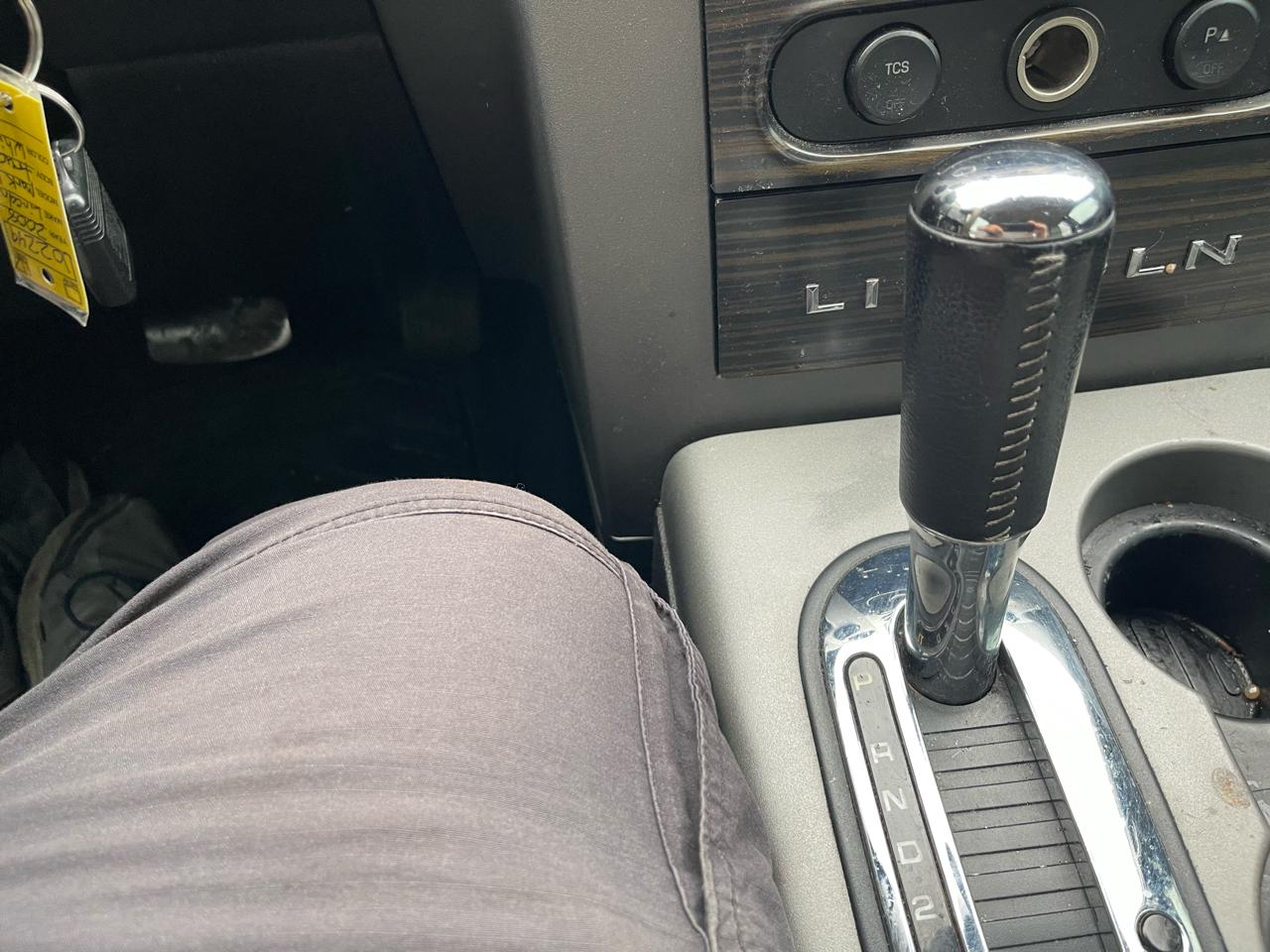 Lincoln Mark LT 2WD 2008