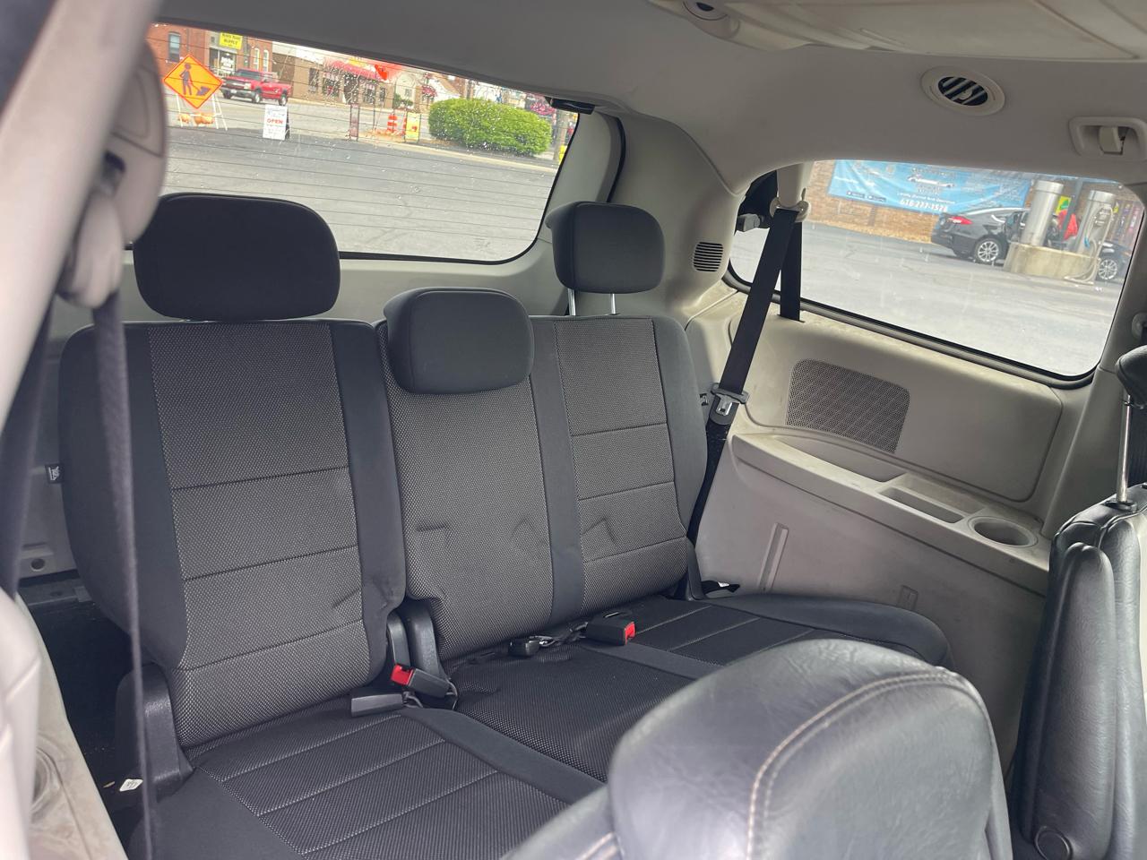 Dodge Grand Caravan SXT 2008