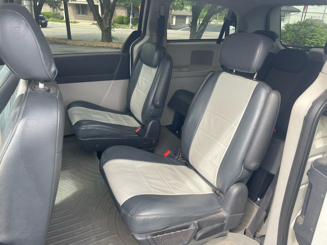 Dodge Grand Caravan SXT 2008