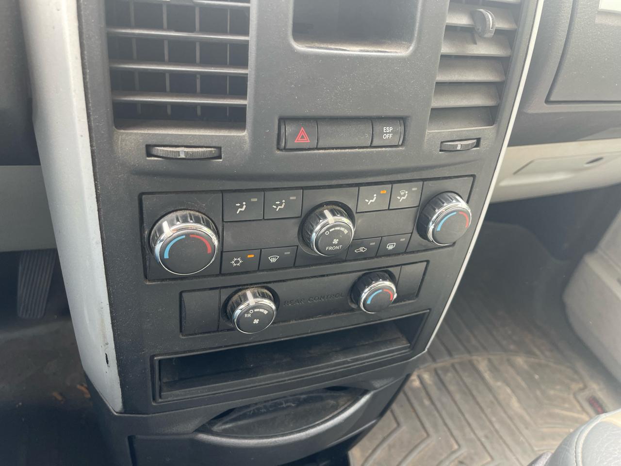 Dodge Grand Caravan SXT 2008