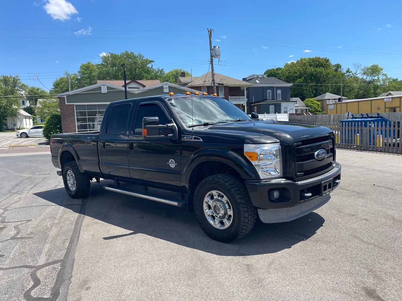 Ford F-350 SD Lariat Crew Cab 4WD 2012
