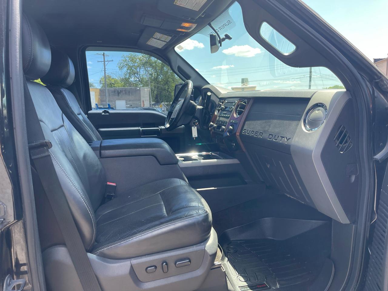 Ford F-350 SD Lariat Crew Cab 4WD 2012