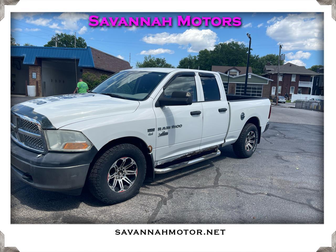 RAM 1500 4WD Quad Cab 140.5" Big Horn 2011