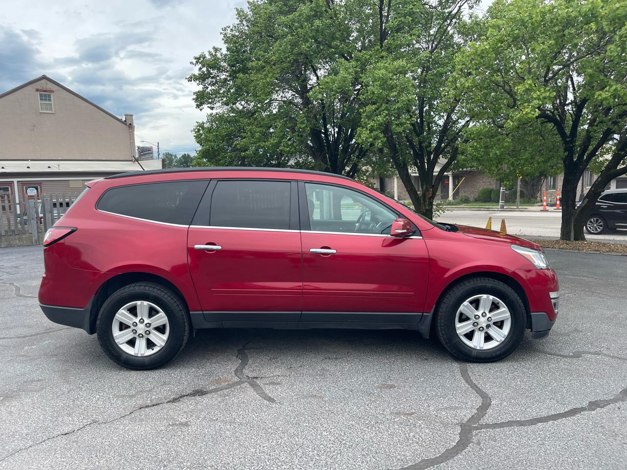 Chevrolet Traverse 1LT FWD 2014