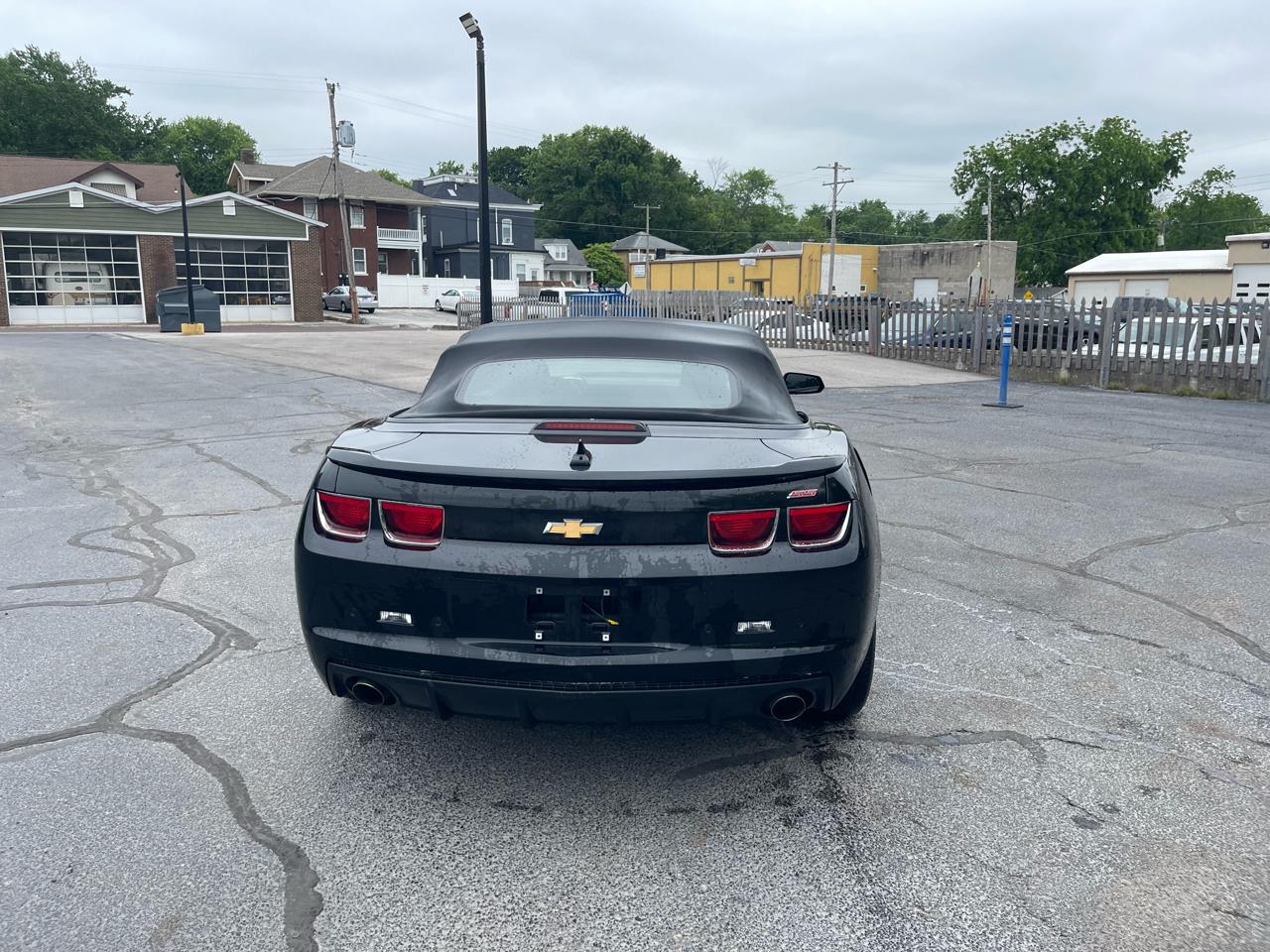 Chevrolet Camaro Convertible 2SS 2011