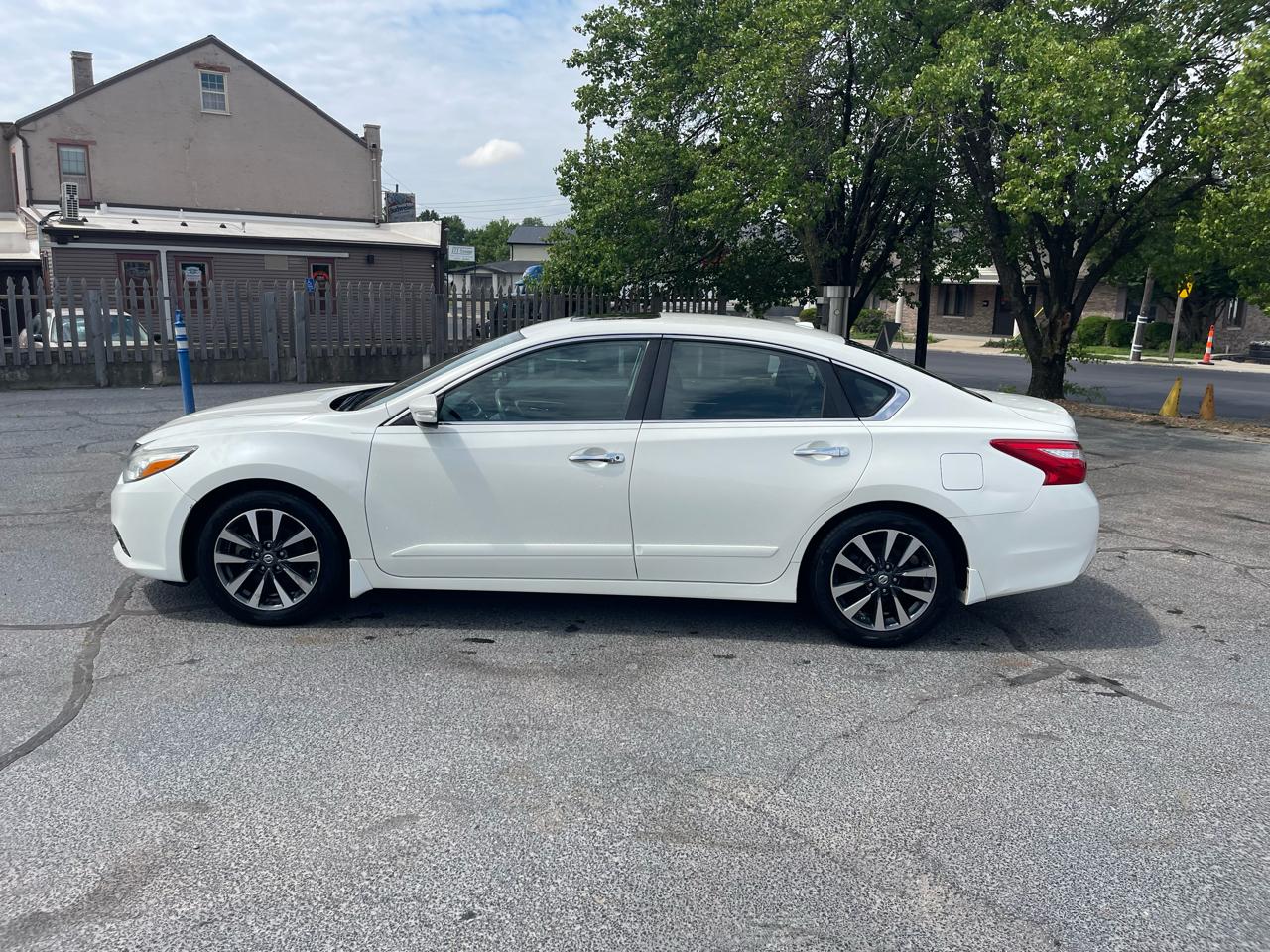 Nissan Altima 2.5 SR 2016
