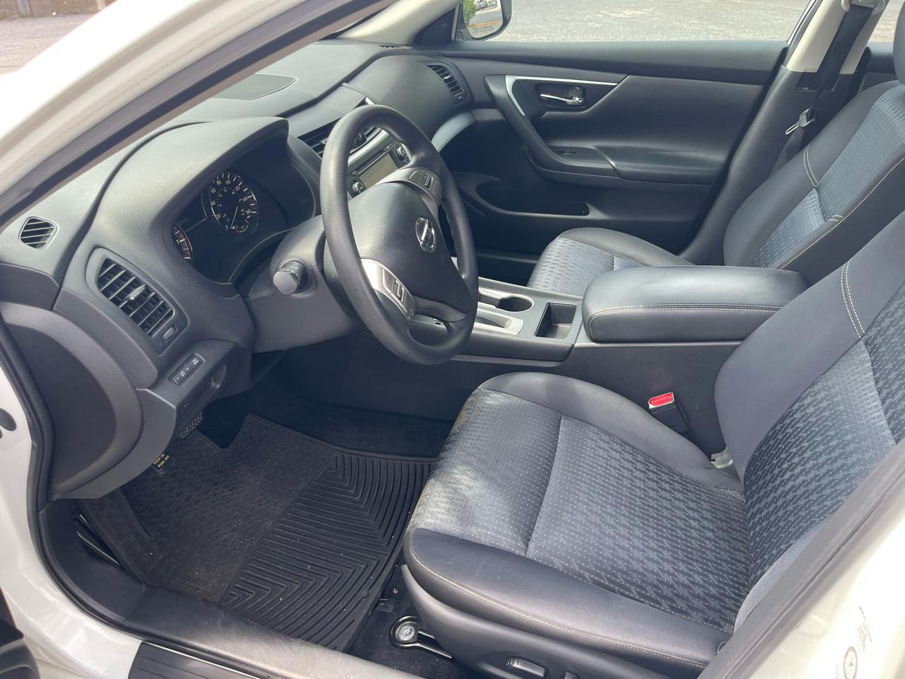 Nissan Altima 2.5 SR 2016